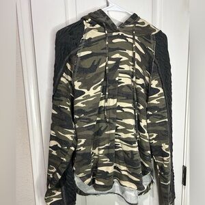 Oddy Sweatshirt Hoodie Pullover Camo Sweater Sleeves Sz l cable knit